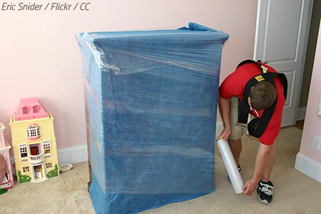 How to Use Plastic Wrap for Moving